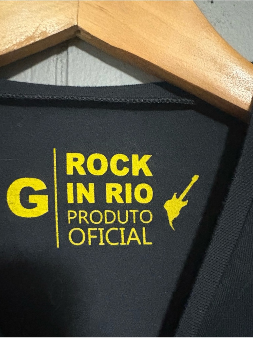 Rock in Rio Music Festival Black Crop Tank Top with Pink Accents - Picture 3 of 5